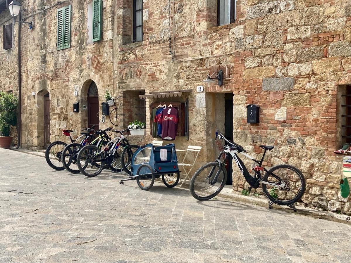 Monteriggioni Castello Villa Exterior foto