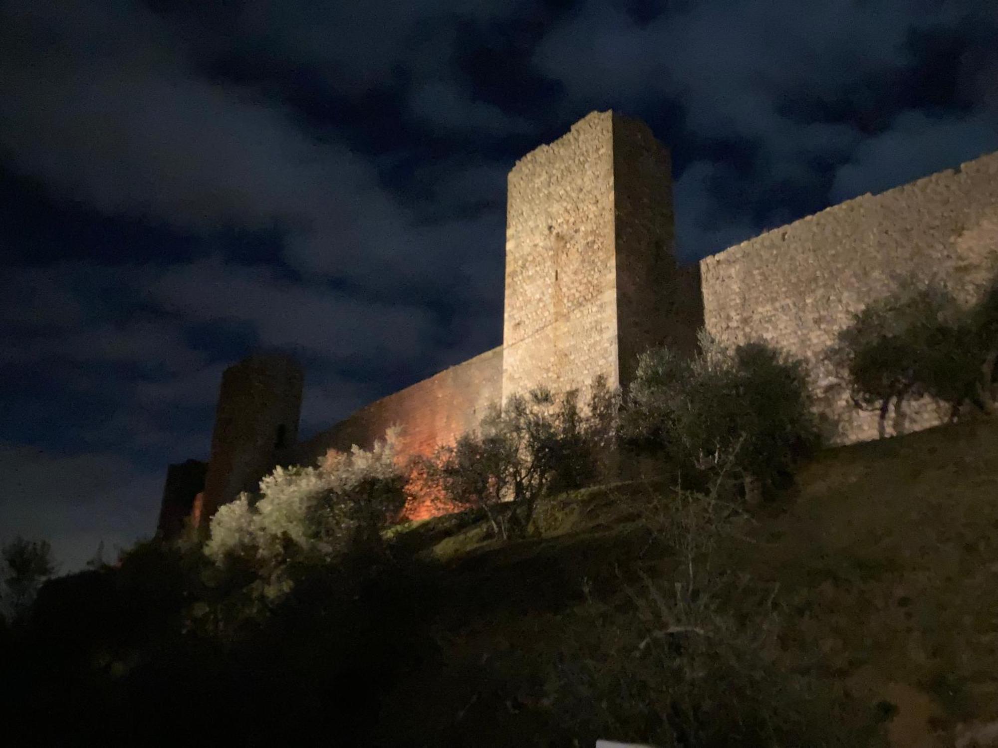 Monteriggioni Castello Villa Exterior foto